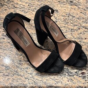 Steve Madden Elegant Black Heels